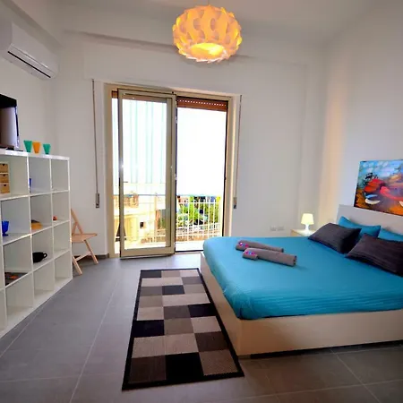 玛亚公寓 公寓 *